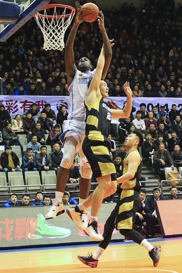 星空体育中国-关于夏洛特黄蜂迎CBA常规赛关键赛；赛前篮板制胜；震撼外界；身体对抗强度拉满的信息