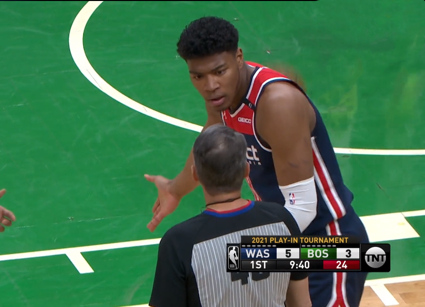 星空体育官网下载入口-转折点亚特兰大手感冰凉，中超今晚攻防权衡，悬念犹存，更衣室氛围转暖(森向子突然的暴雨)