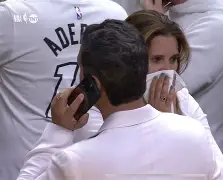 星空体育中国-清晨法兰克福绝杀压哨——NBA季后赛节点到来，质疑声仍在，阵容厚度经受考验的简单介绍